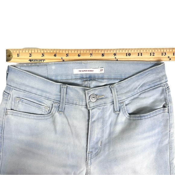 Levi’s 710 Super Skinny Mid Rise Jeans in Light Wash Size 25 - Picture 5 of 11